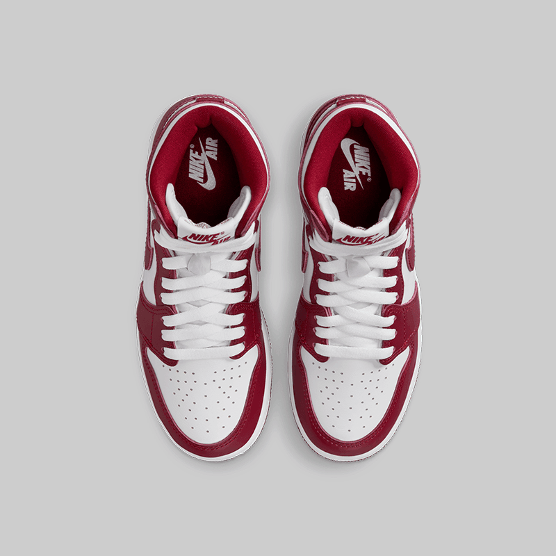 Air Jordan 1 Retro High OG "Artisanal Red" (Grade School) - LOADED