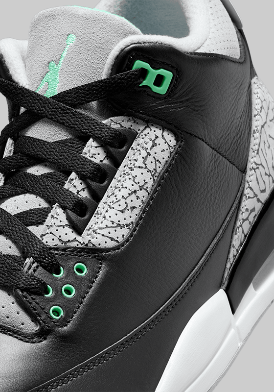Air Jordan 3 Retro &quot;Green Glow&quot; - LOADED