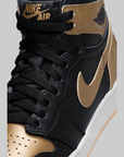 Air Jordan 1 Retro High OG "Metallic Gold" (Grade School)