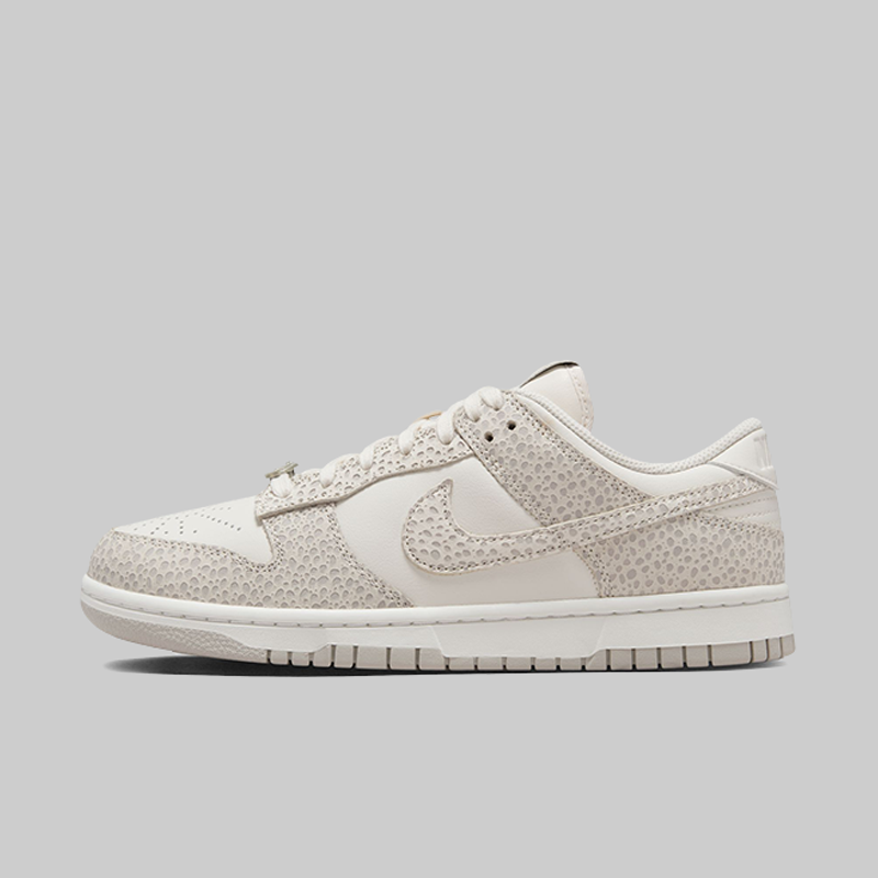 W&#39;s Dunk Low Premium &quot;Safari Phantom&quot;