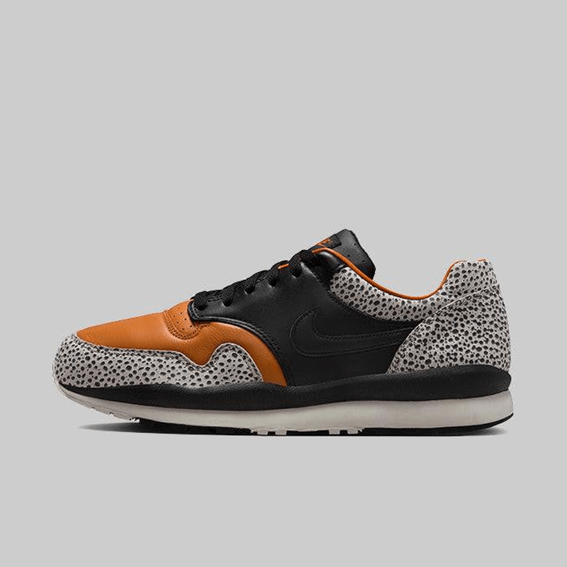 Air Safari OG - Black/Monarch