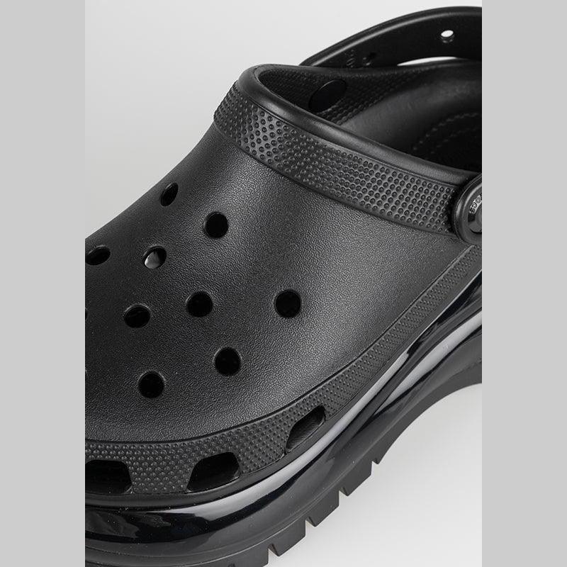 Classic Mega Crush Clog - Black - LOADED