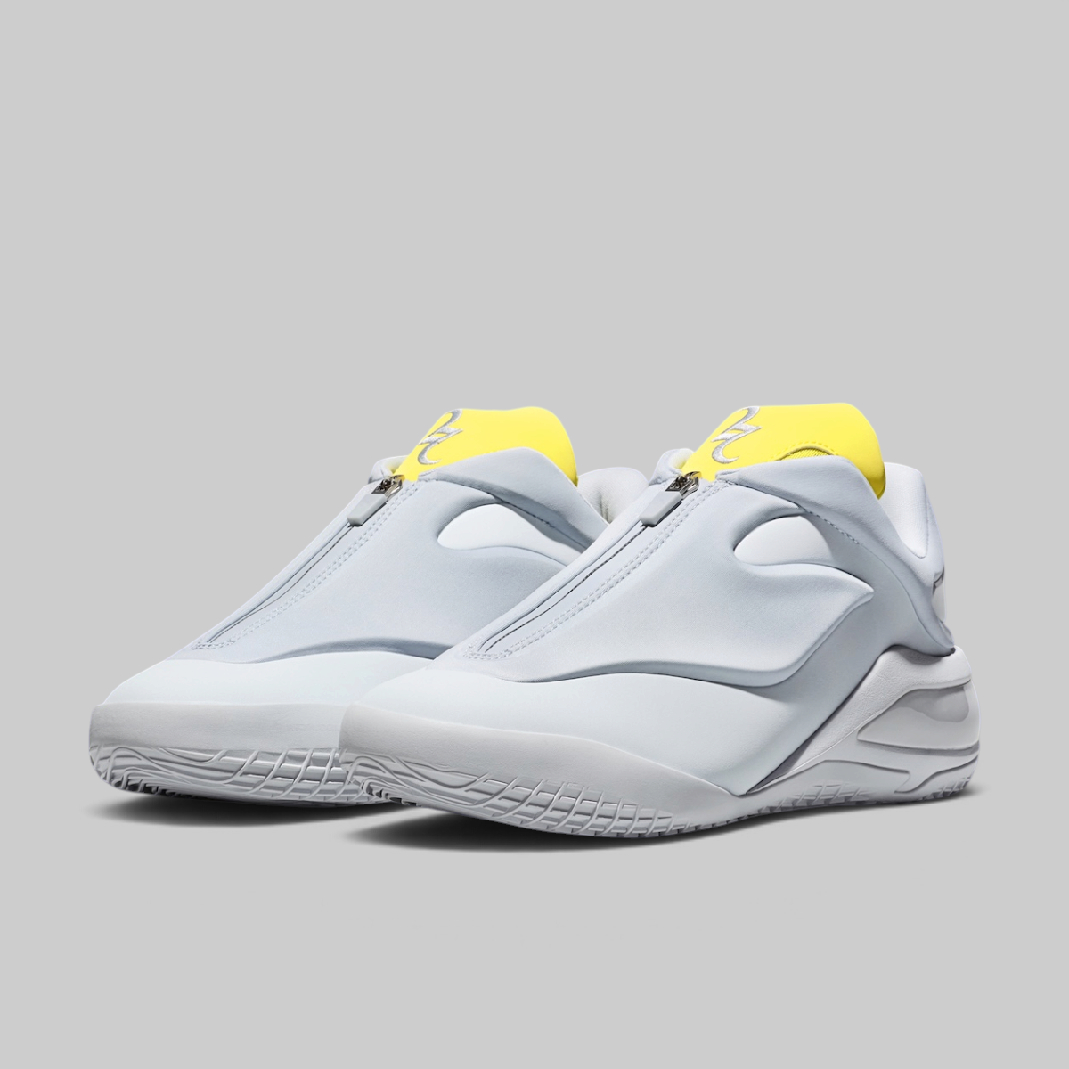 X Shai 001 Low "Spark"