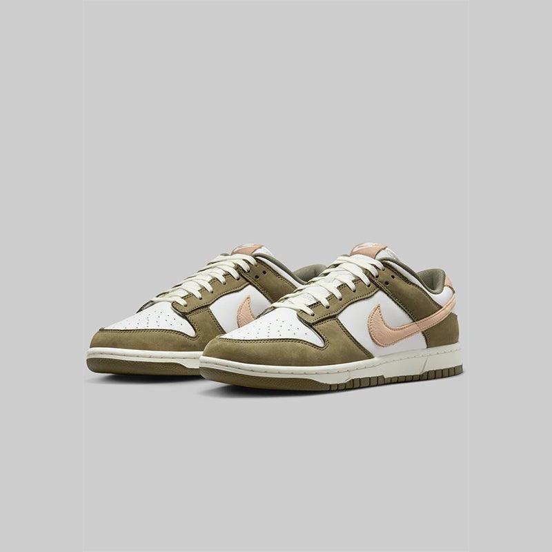 Dunk Low Retro PRM "Medium Olive" - LOADED