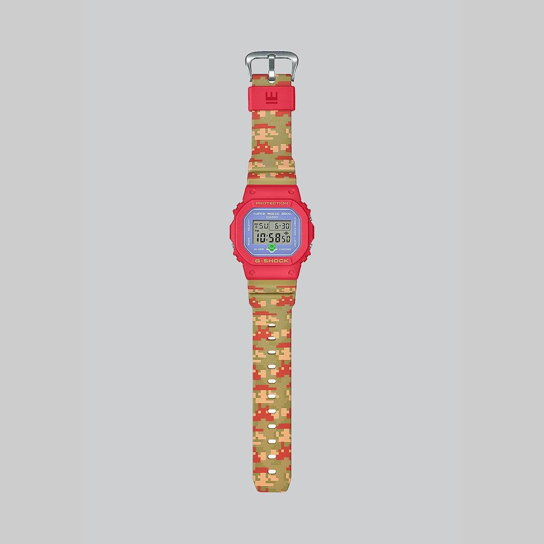 DW5600SMB-4D x Super Mario Brothers - LOADED