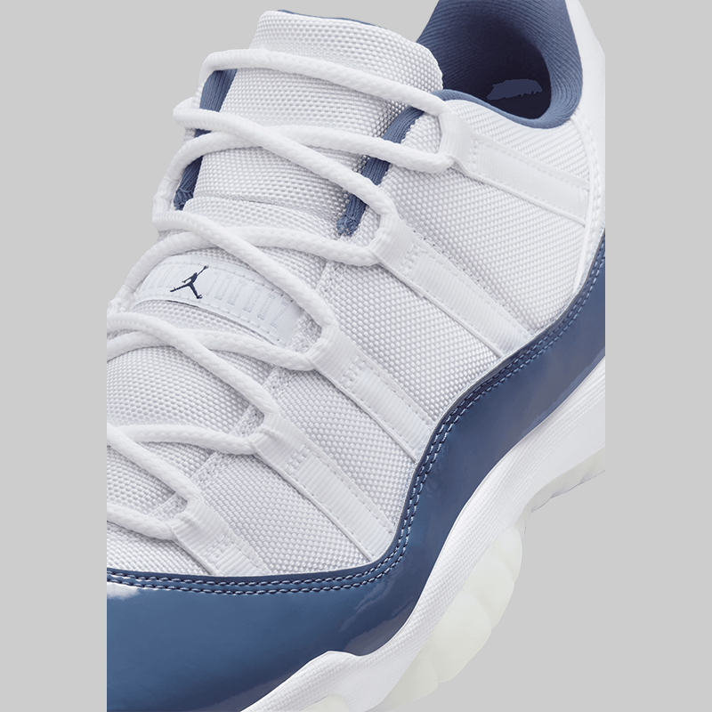 Air Jordan 11 Retro Low &quot;Diffused Blue&quot;