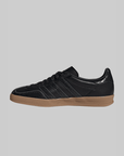 Gazelle Indoor - Black/Gum - LOADED