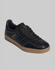 Gazelle Indoor - Black/Gum - LOADED