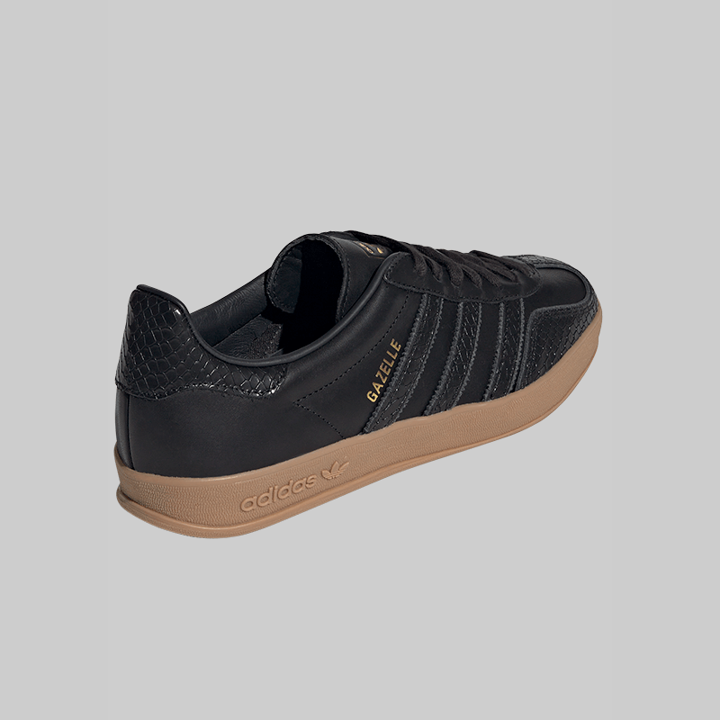 Gazelle Indoor - Black/Gum - LOADED