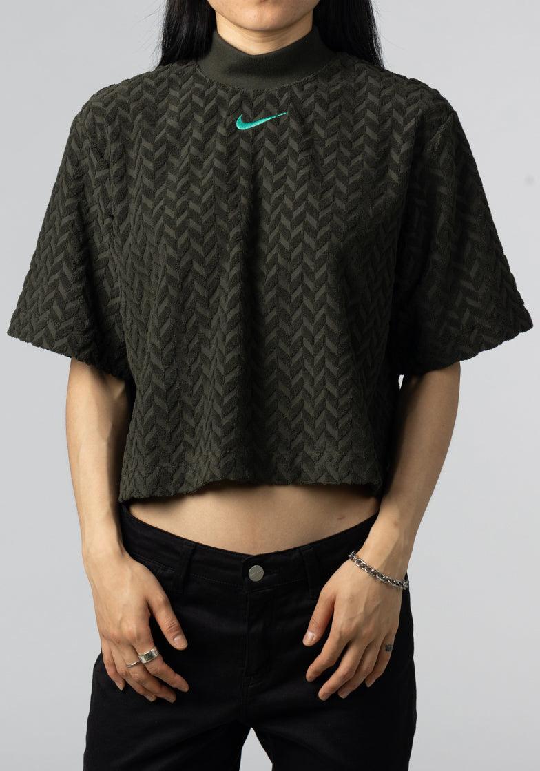 NSW Everyday Modern All-Over Jacquard Boxy T-Shirt - Sequoia/Light Menta - LOADED