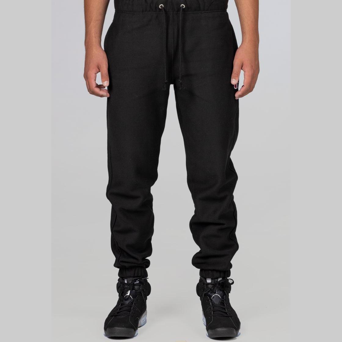 Reverse Weave Relax Jogger - Black - LOADED