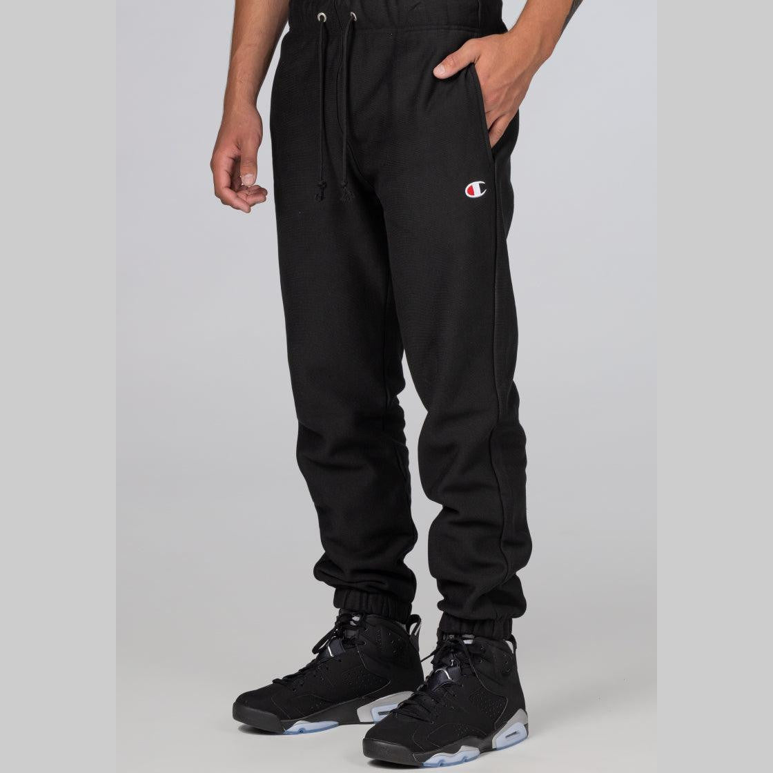 Reverse Weave Relax Jogger - Black - LOADED