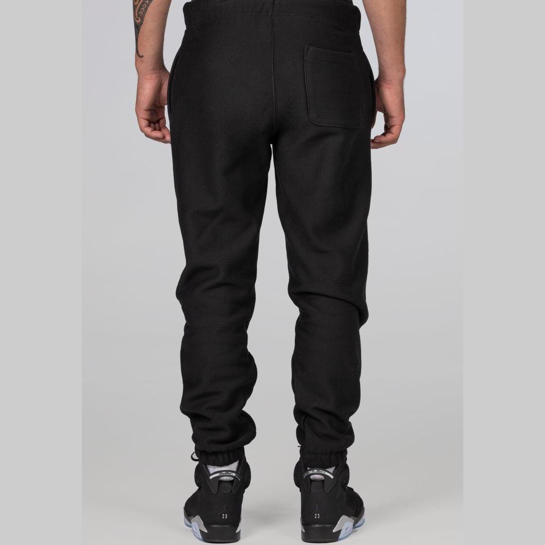 Reverse Weave Relax Jogger - Black - LOADED