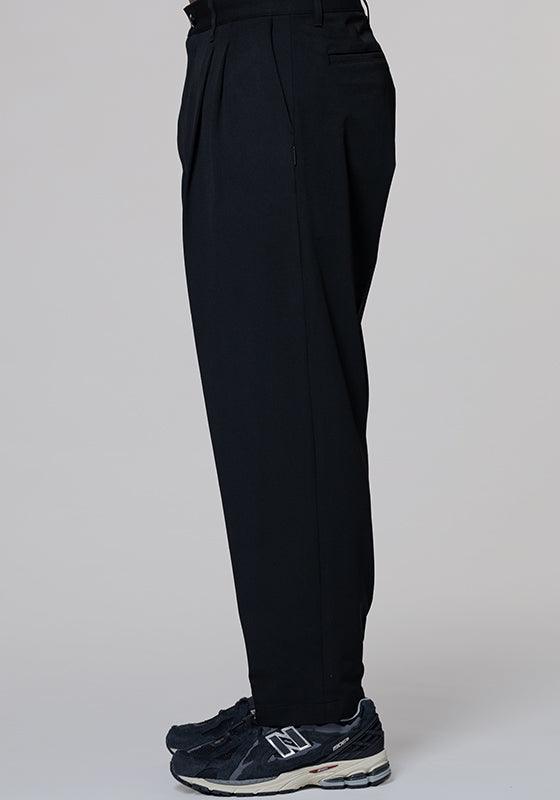 Two Tuck Pant - Black - LOADED