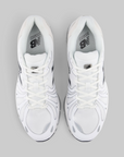 1890 - White/Silver Metallic
