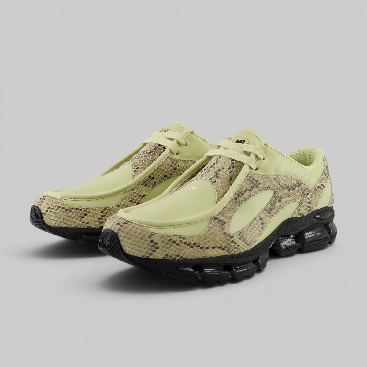 1890A Moccasin "Morel Snakeskin"