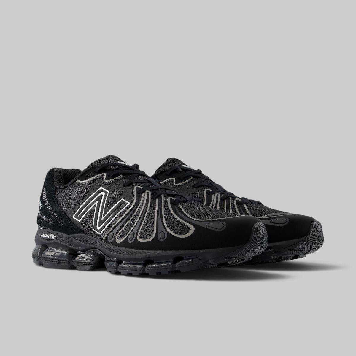 1890 - Black/Silver