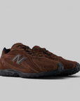 204L - Pumpernickel/Black