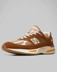 Made in UK 991v2 Iconic Influences Shoes - Caramel Cafe