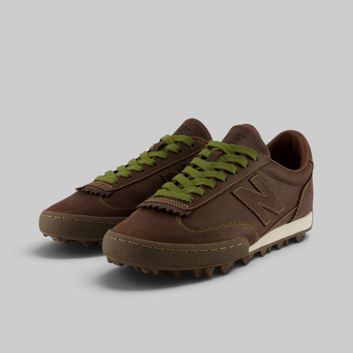 Gator Run - Pumpernickel/Rich Oak