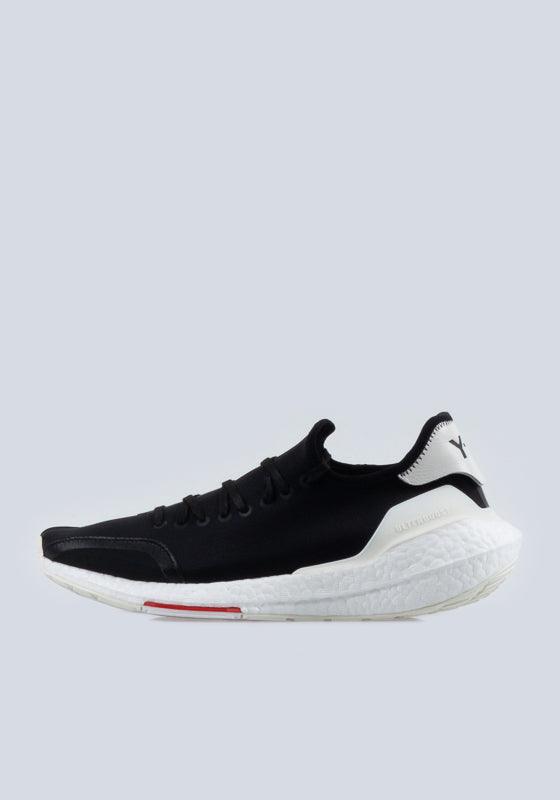 ultraboost 21 black white