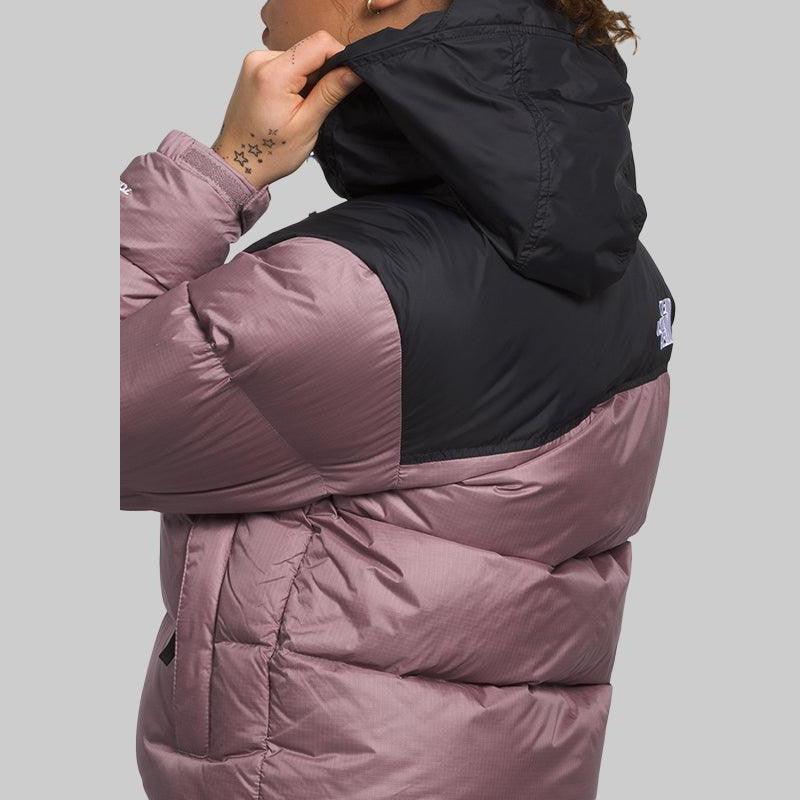 W 1996 Retro Nuptse Jacket - Fawn Grey/TNF Black - LOADED