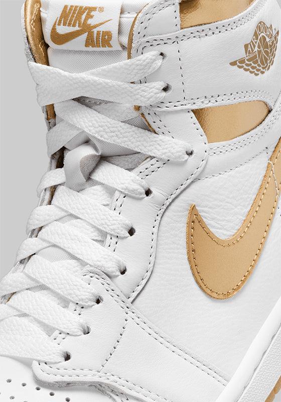 W's Air Jordan 1 Retro Hi OG "Metallic Gold" - LOADED