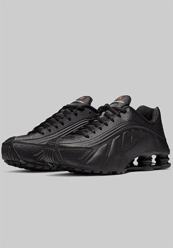 W's Shox R4 - Black - LOADED