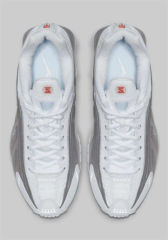 W's Shox R4 - White Metallic - LOADED