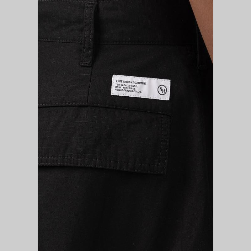 Wide Cargo Short - Black - LOADED