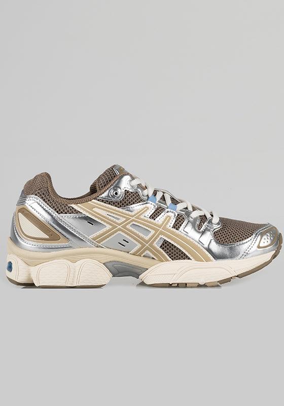 Women's Gel-Nimbus 9 - Pepper/Wood Crepe - LOADED