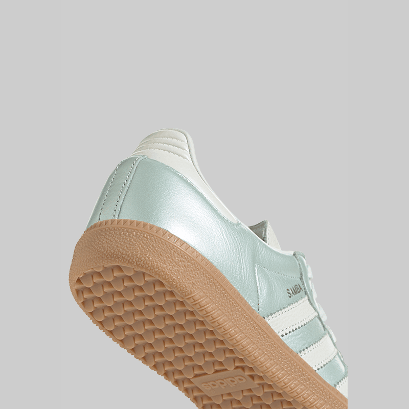 Women&#39;s Samba OG - Linen Green Metallic - LOADED